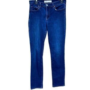 Gap real straight blue jeans size 28 long